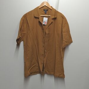 Forever 21 men's large cotton linen button front shirt.